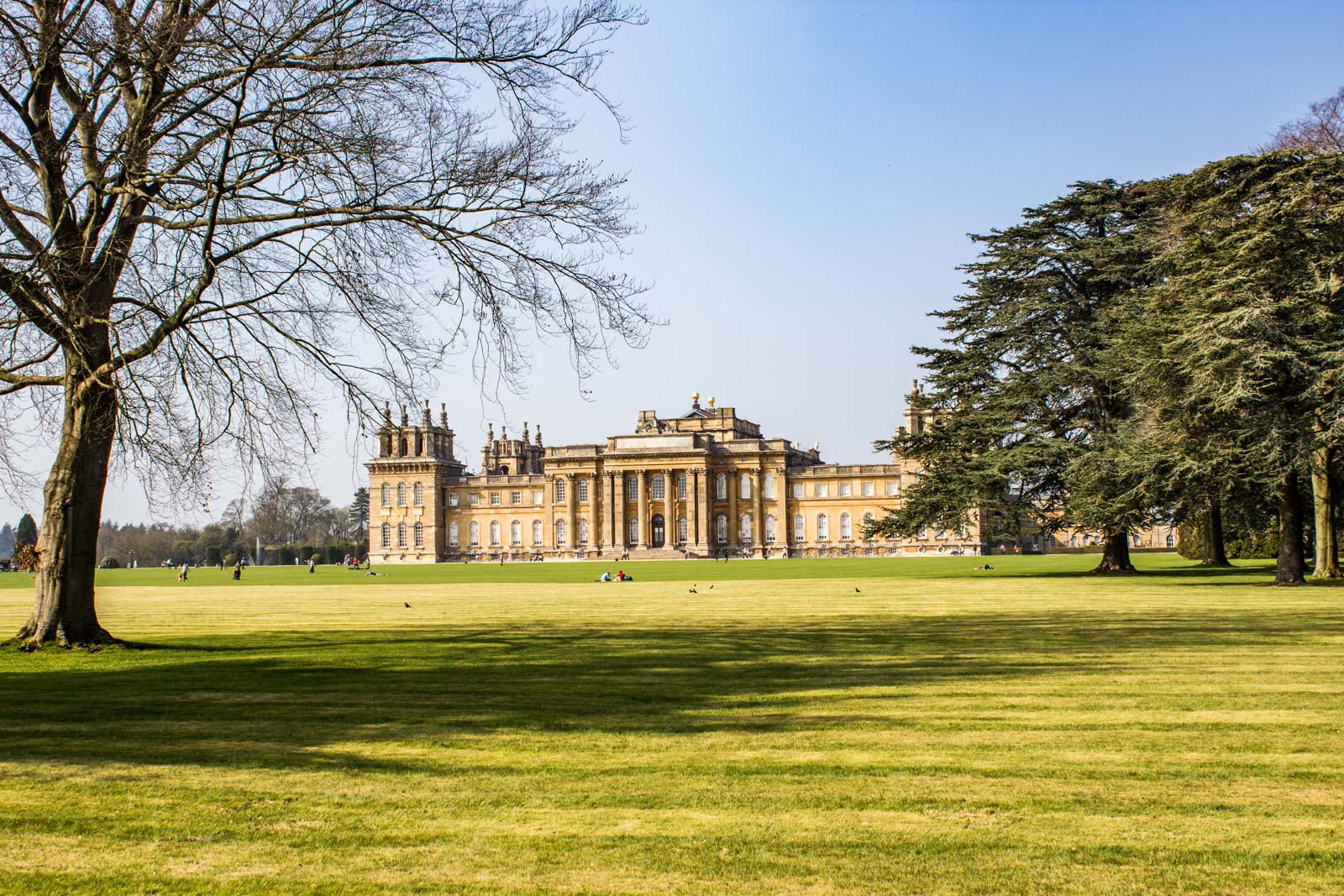 Visiting Blenheim Palace near Oxford, England