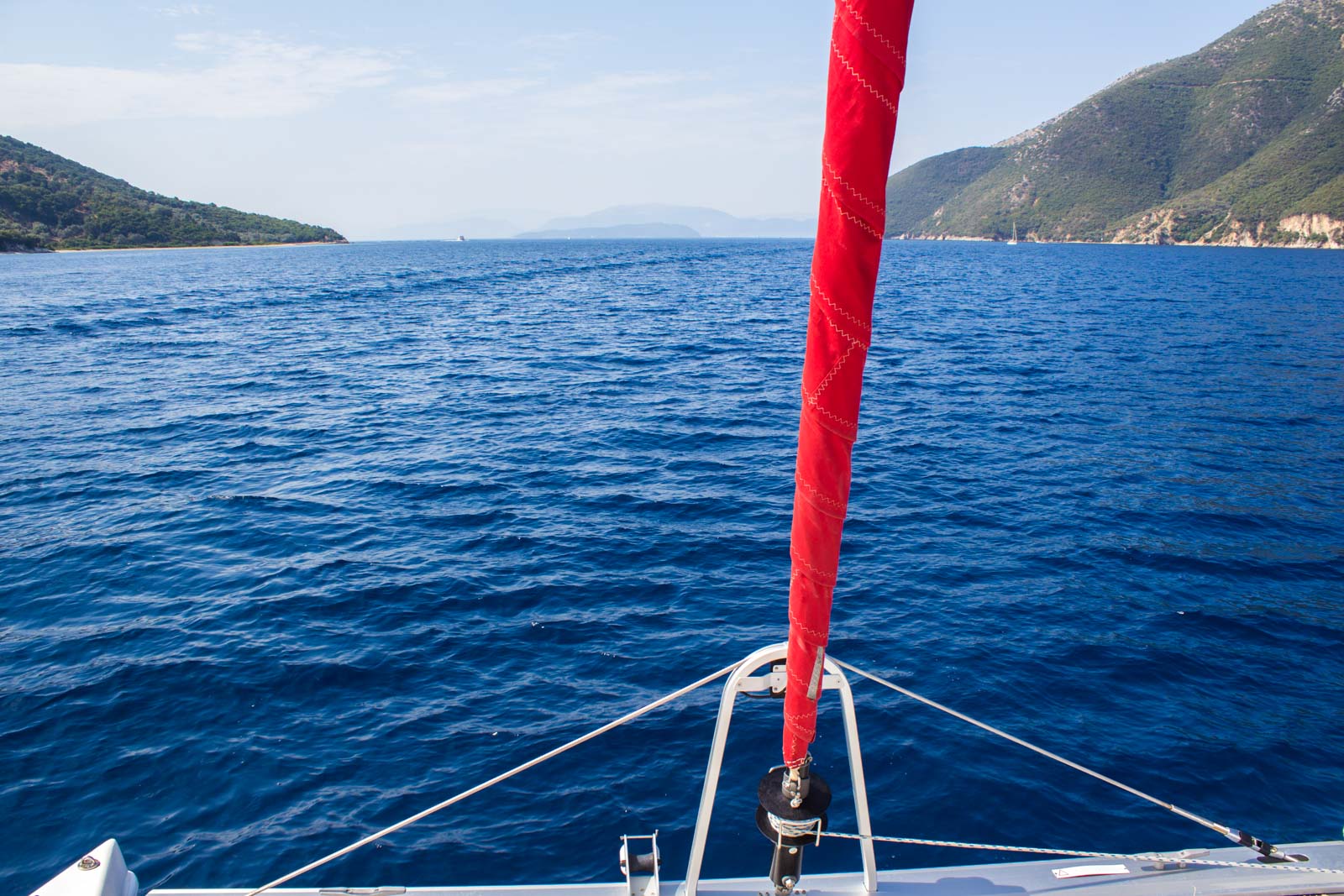 Sailing tour in Greece How to sail without lifting a finger