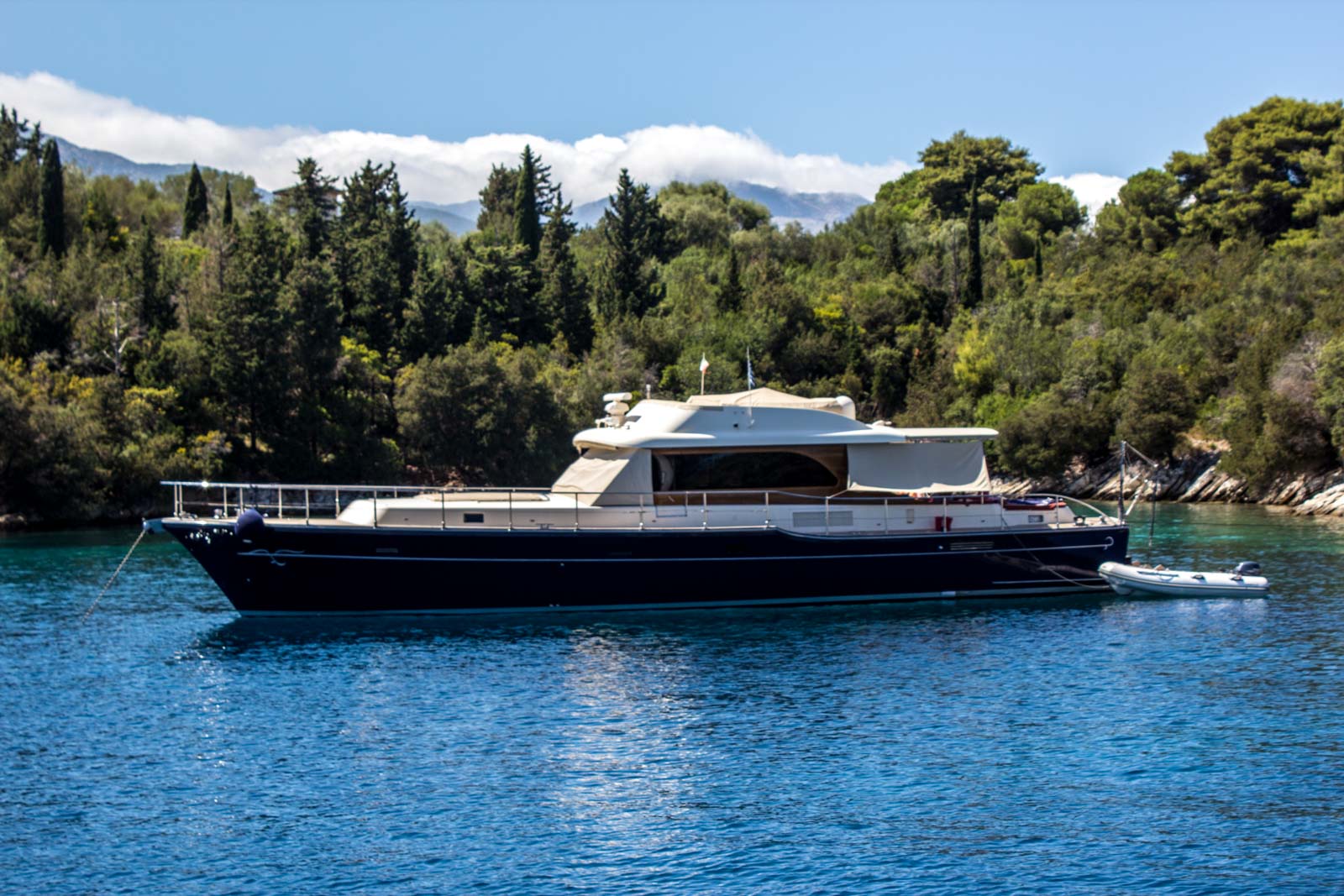 jackie onassis naked, skorpios, greek islands, aristotle onassis