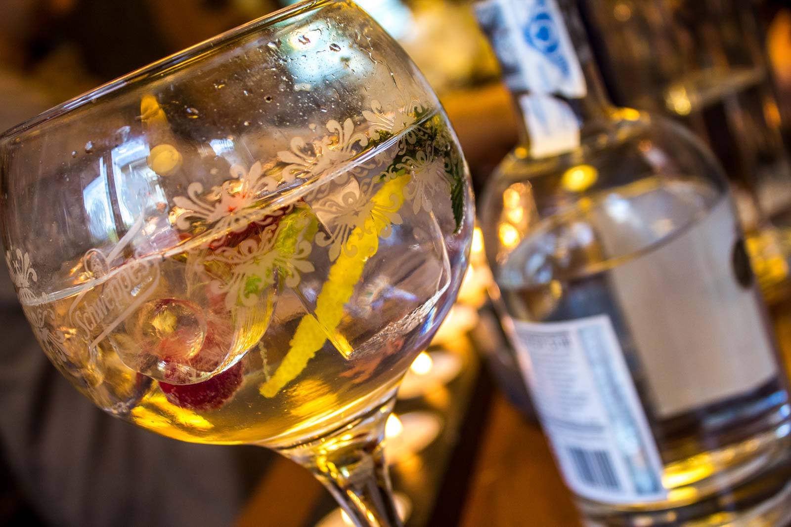 Making the perfect gin and tonic: Gin and tonic recipe