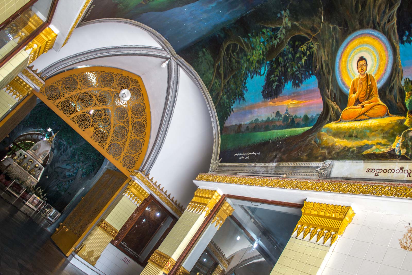 Shwedagon Pagoda, Yangon, Myanmar