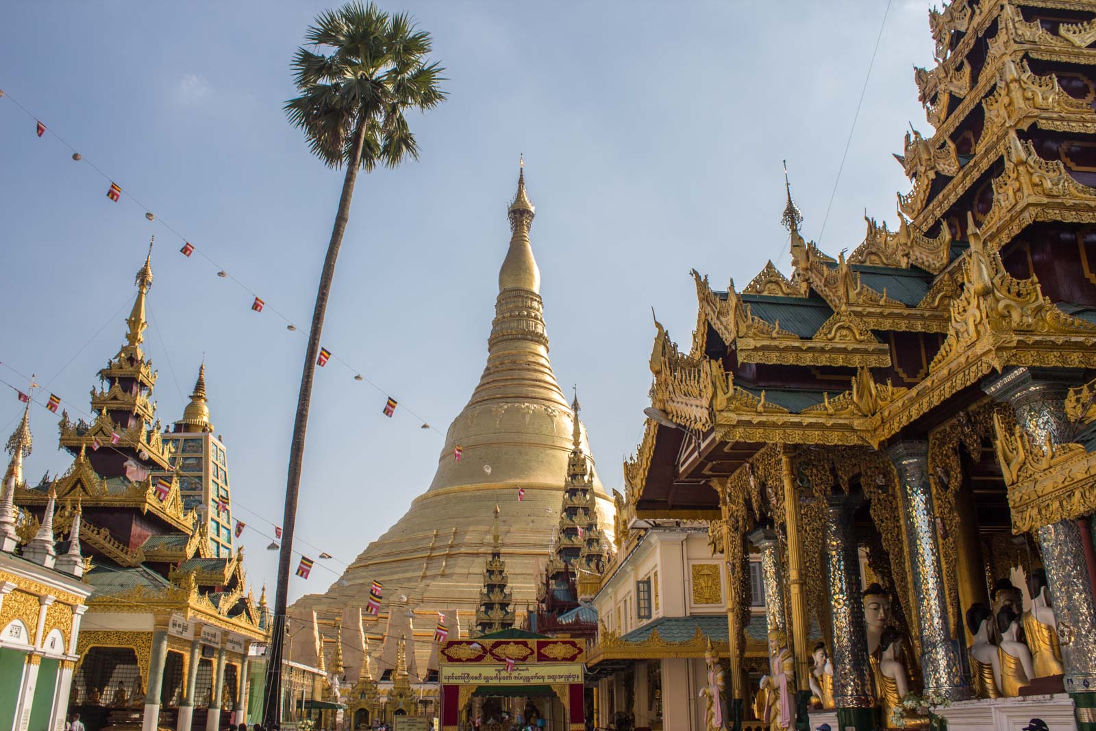 Shwedagon Pagoda, Yangon, Myanmar