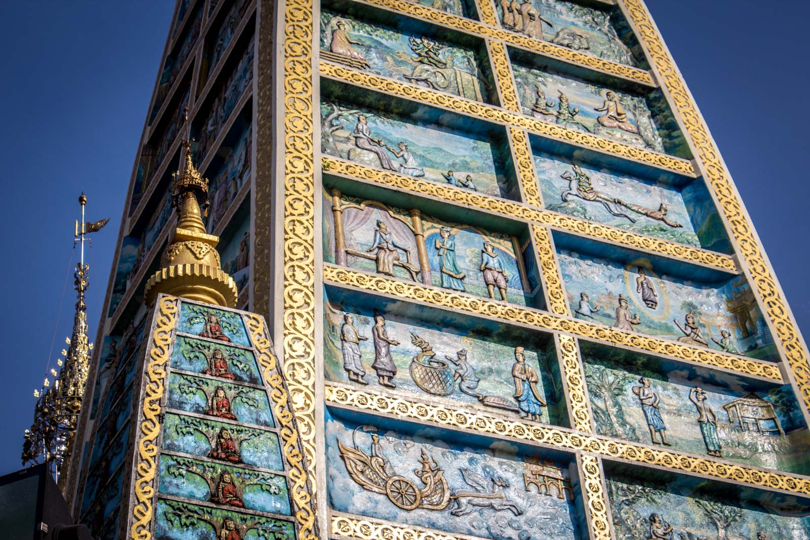Shwedagon Pagoda, Yangon, Myanmar
