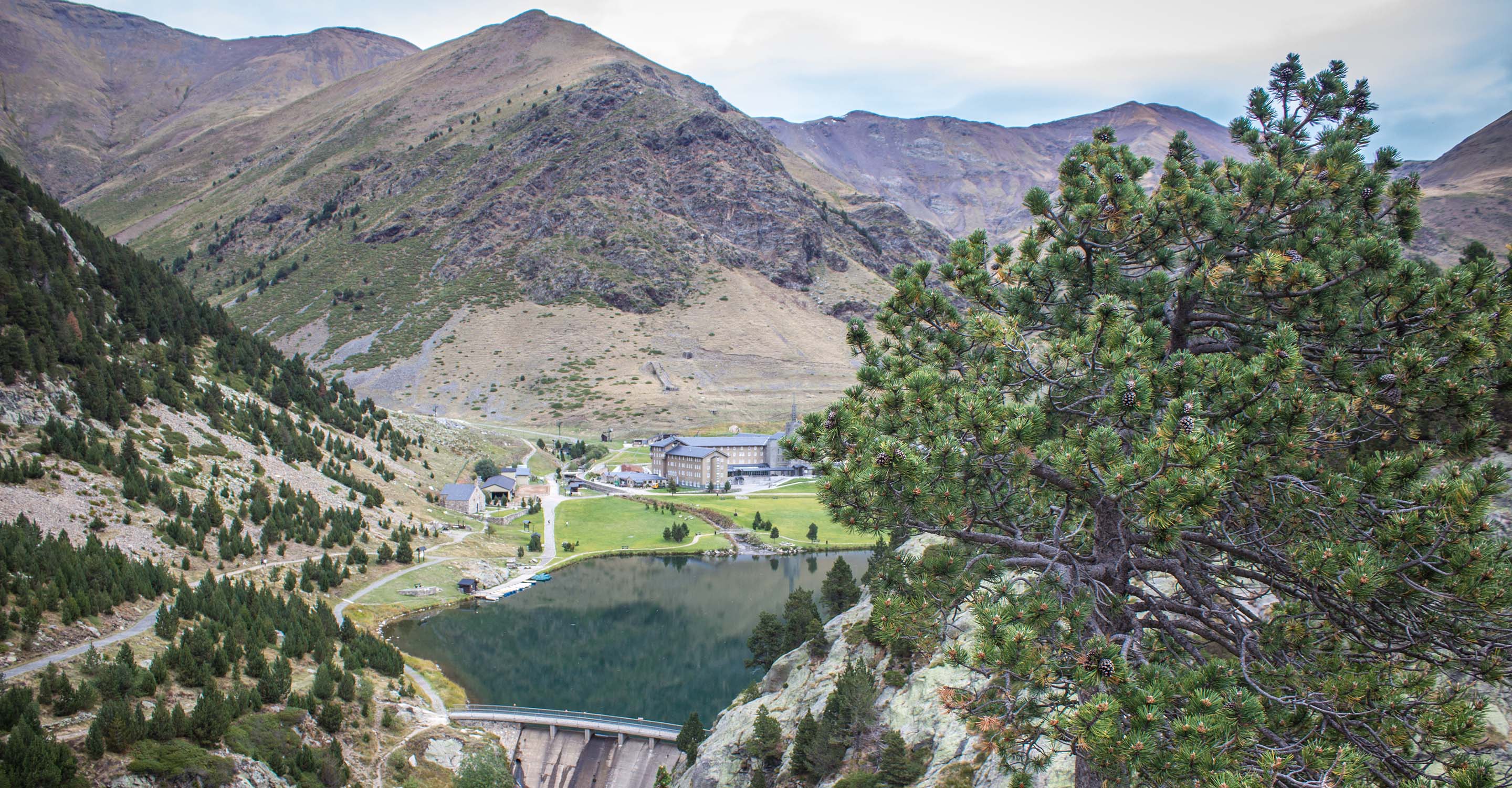 Nuria Valley Accommodation And Transport - 
