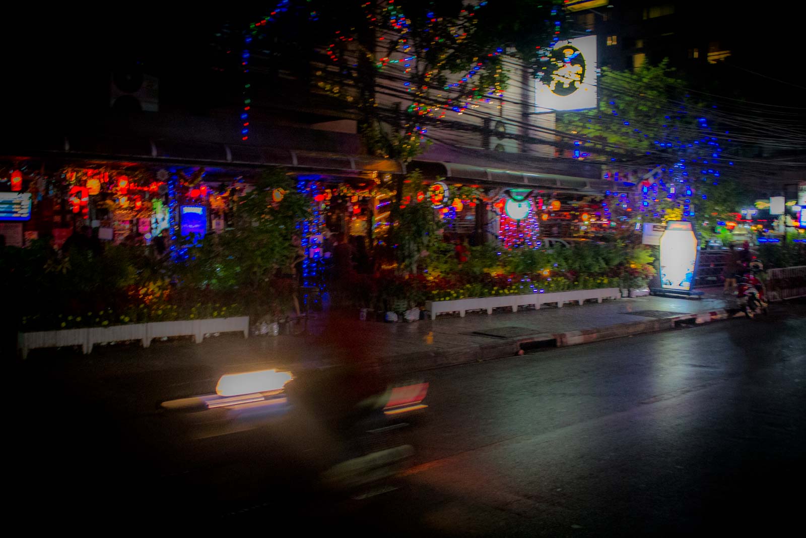 Crazy Bangkok - a hedonist's wet dream