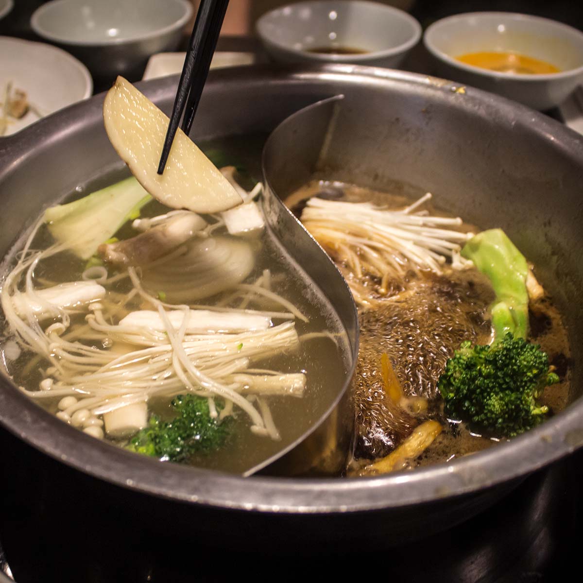 Shabu shabu: Japanese food and Japanese dishes, image size:1200x1200