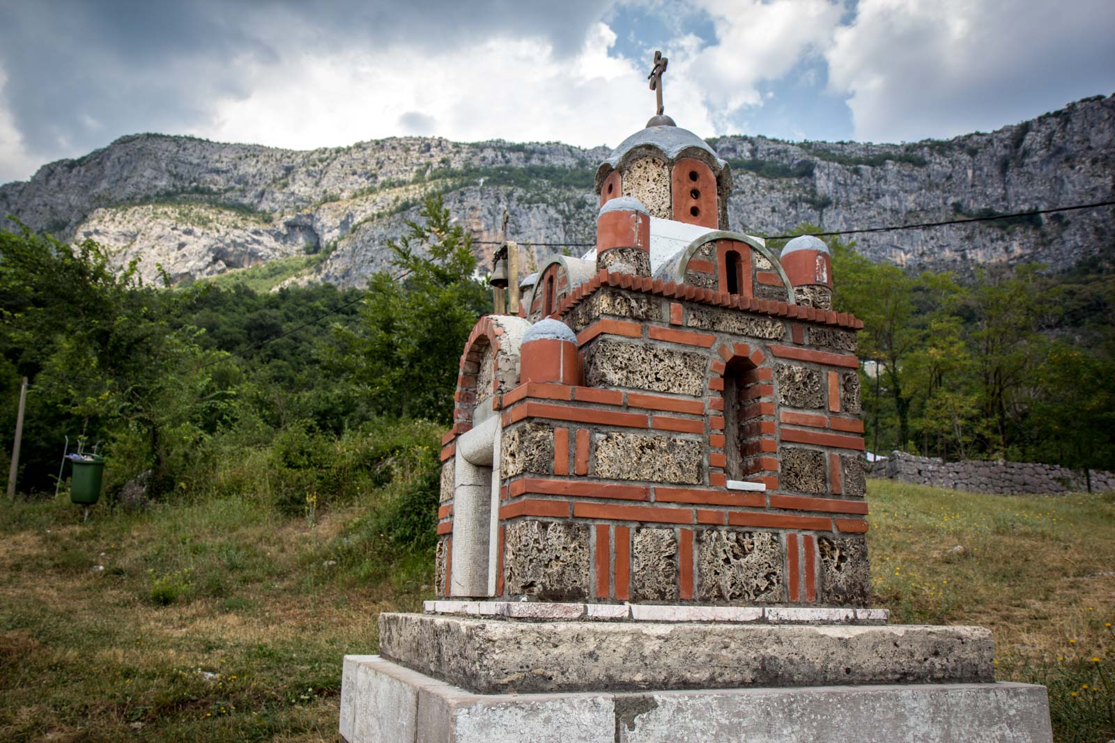 василий острожский черногория