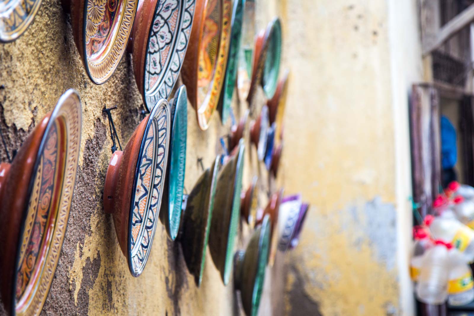 How to deal with touts in Morocco, Fez
