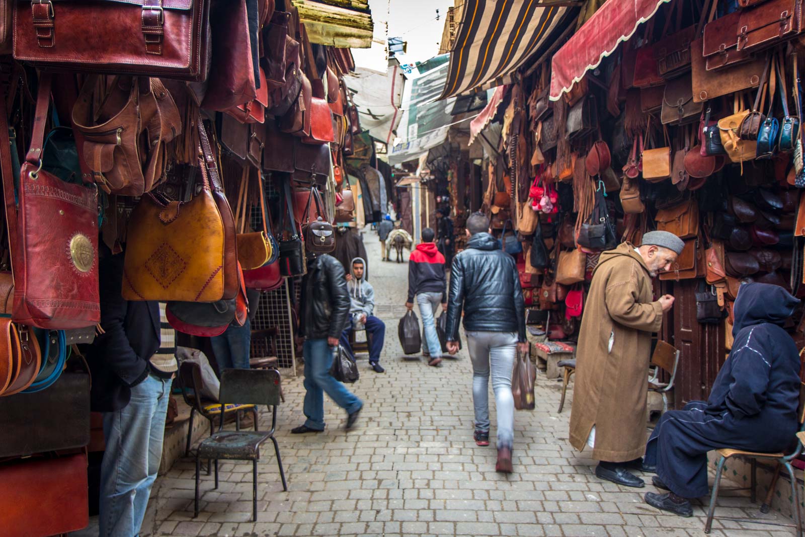 How to deal with touts in Morocco, Fez