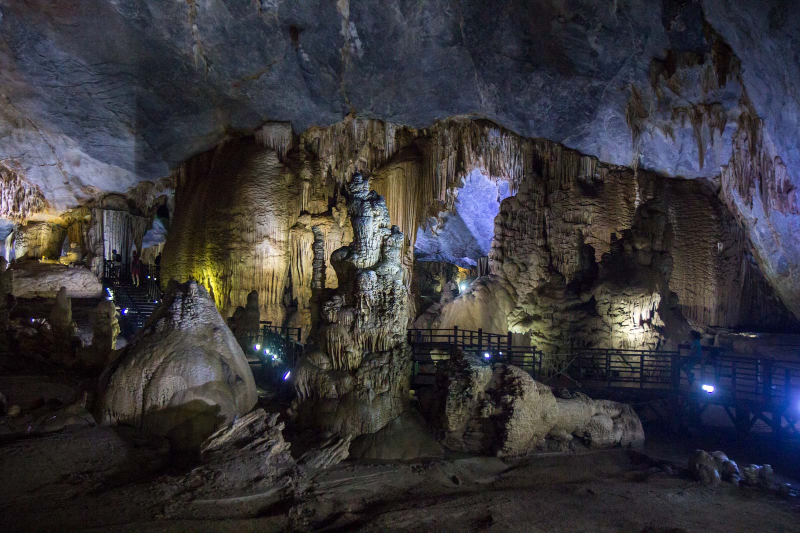 Paradise Cave, Phong Nha Ke-Bang National Park, Vietnam