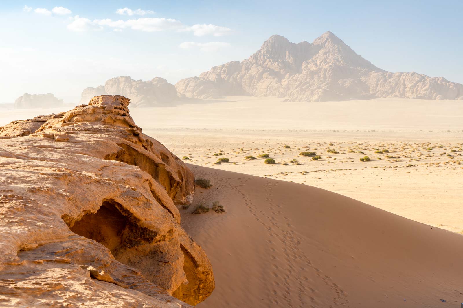 Wadi Rum photos, Jordan desert, Jeep tour