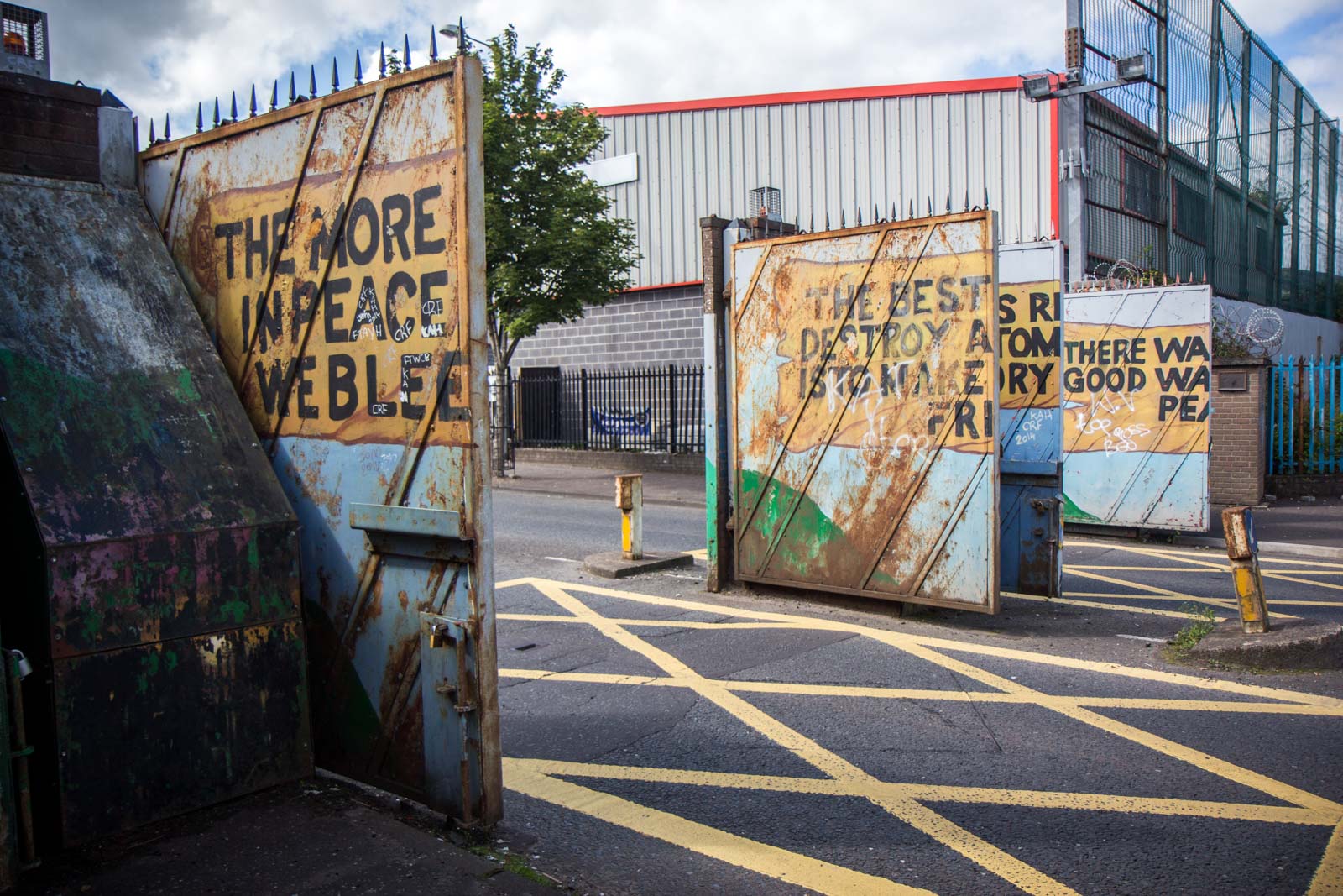 Belfast peace wall murals, Northern Ireland