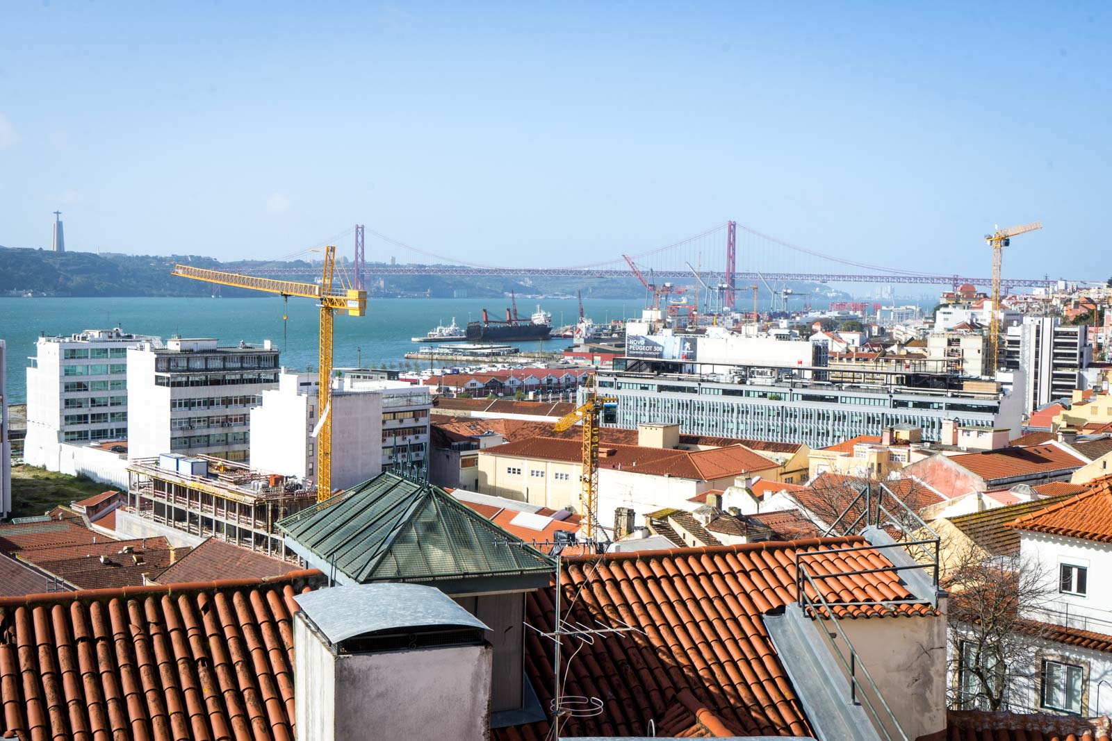 St Caterina Viewpoint, Lisbon