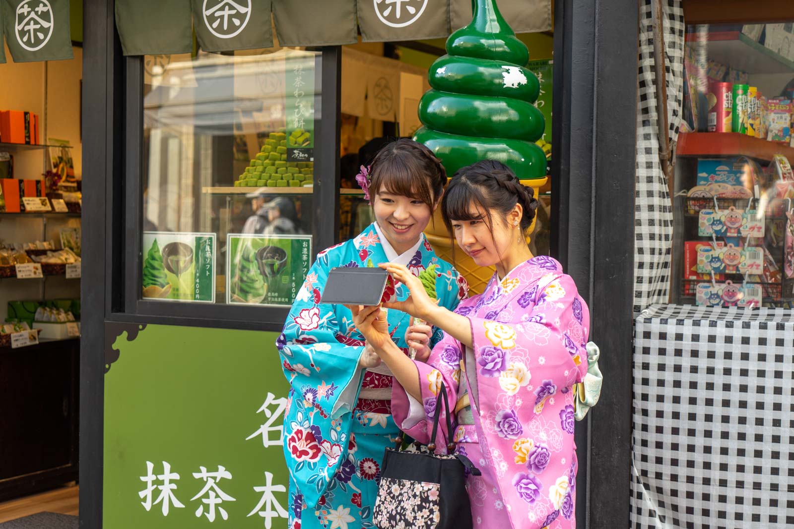 Komachi Dori Shopping Street, Yokohama, Japan