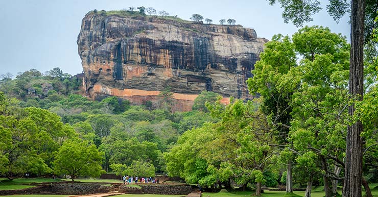 Sri Lanka Travel Guide