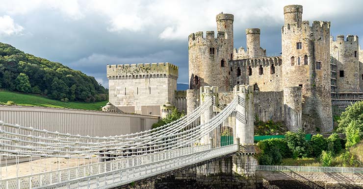 Wales Travel Guide