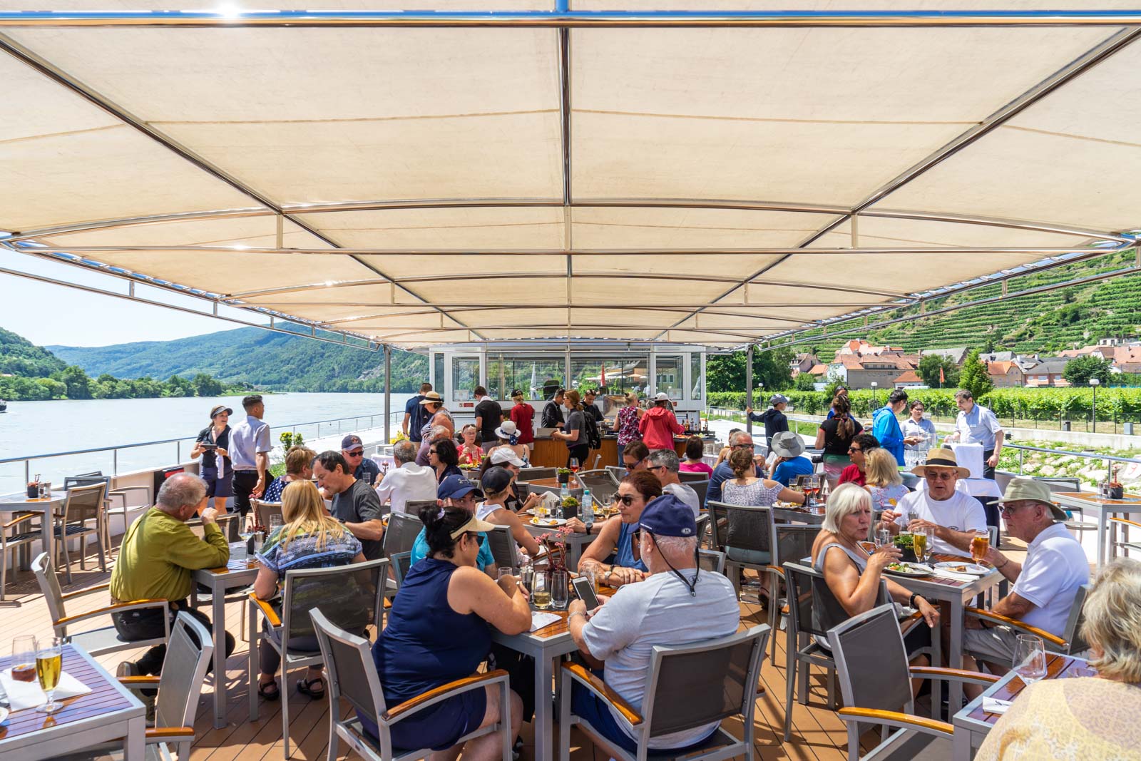 Avalon Waterways food