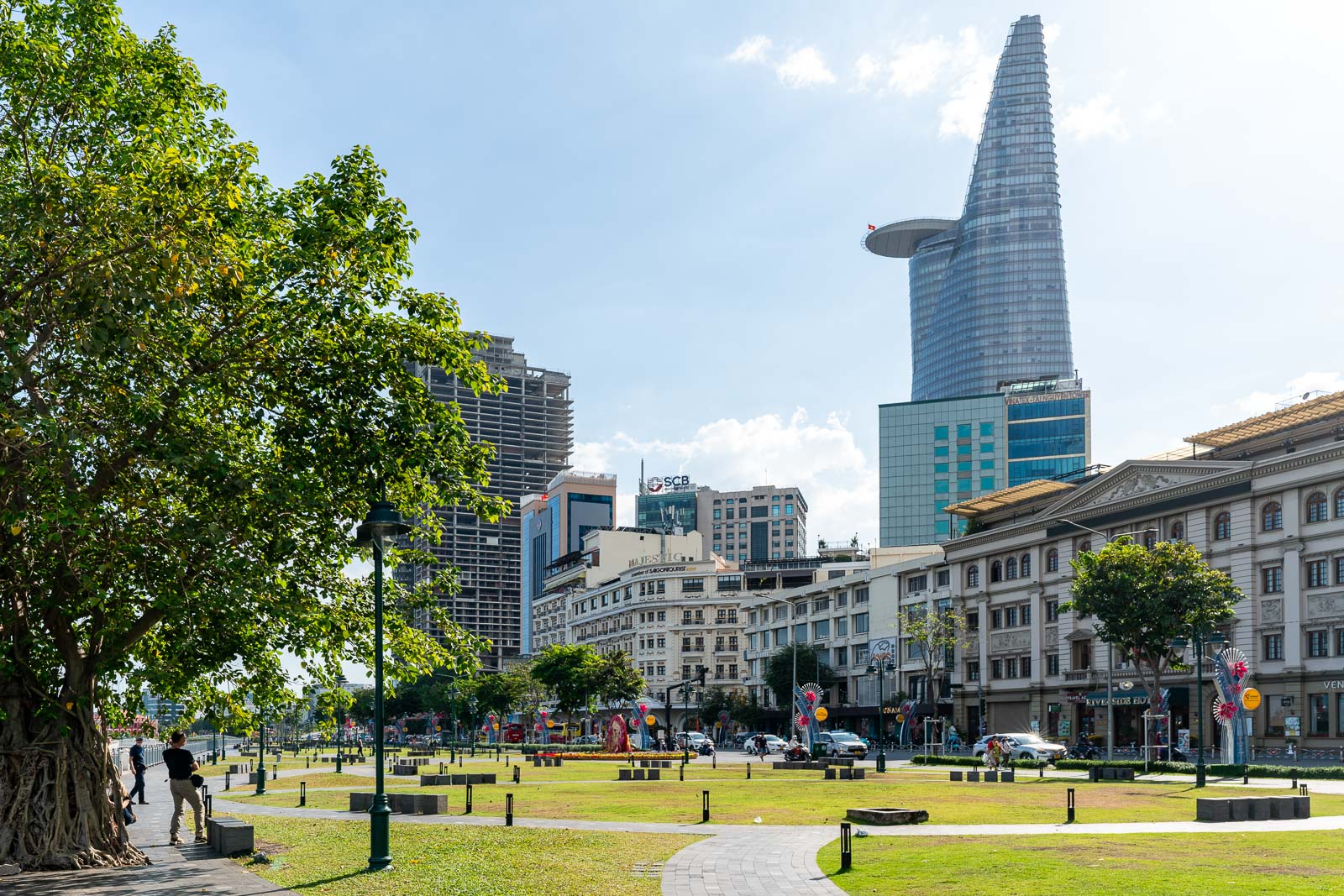 Best HCMC areas to stay: Riverside